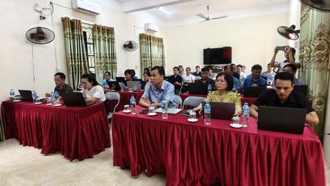 Hội nghị tập huấn hướng dẫn cán bộ, công chức sử dụng trợ lý ảo hỗ trợ công việc tại xã Vân Nham